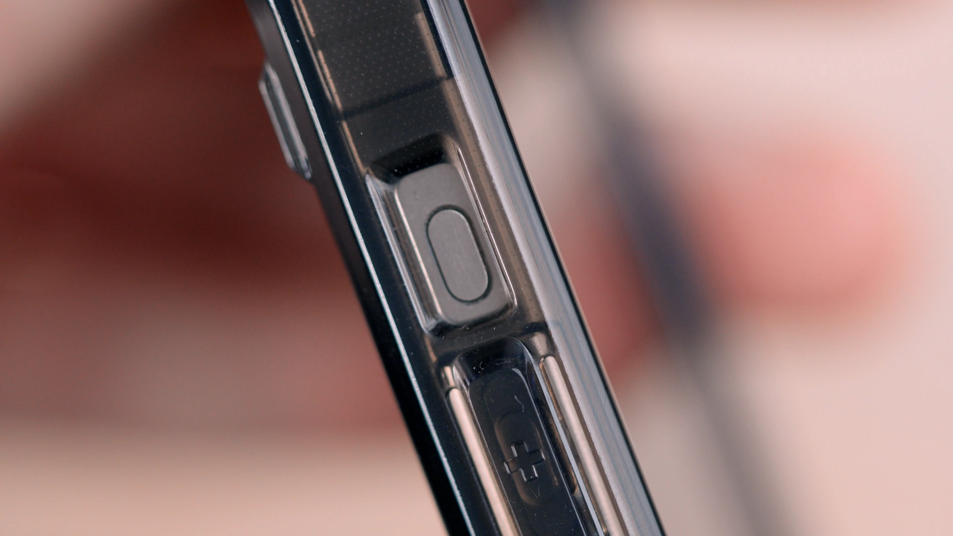 iphone-15-pro-max-etui